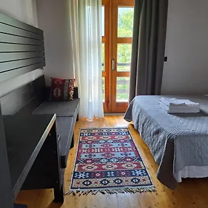 villa-gjecaj-folk-design.albaniahotels.org/