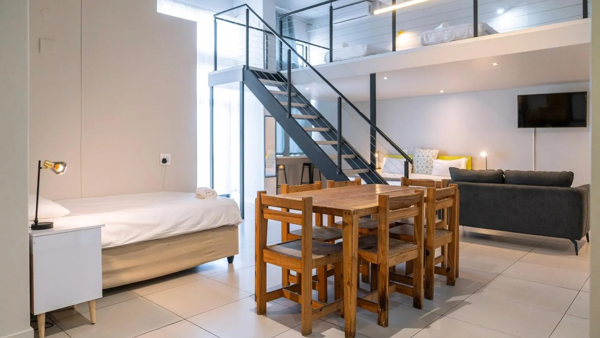 ***  Mojo Hotel & Market South Africa